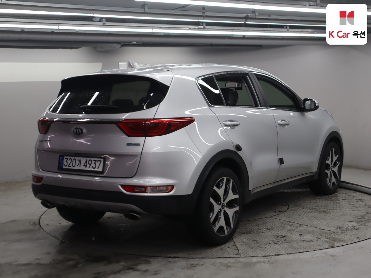 Kia Sportage 2018 - Image 2