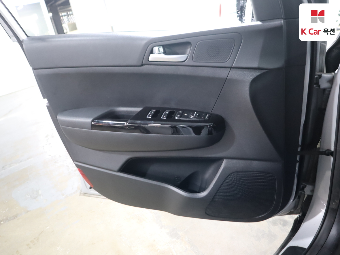 Kia Sportage 2018 - Image 8