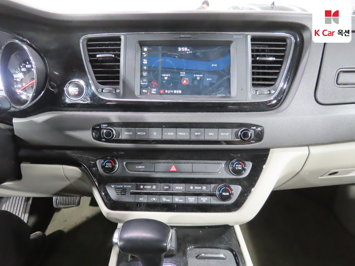 Kia New Carnival 2018 - Image 6