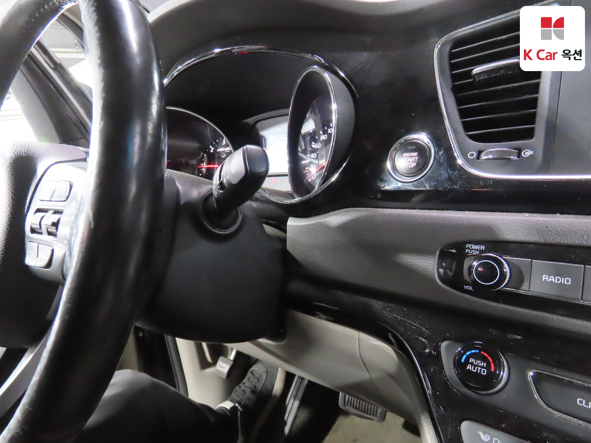 Kia New Carnival 2018 - Image 11