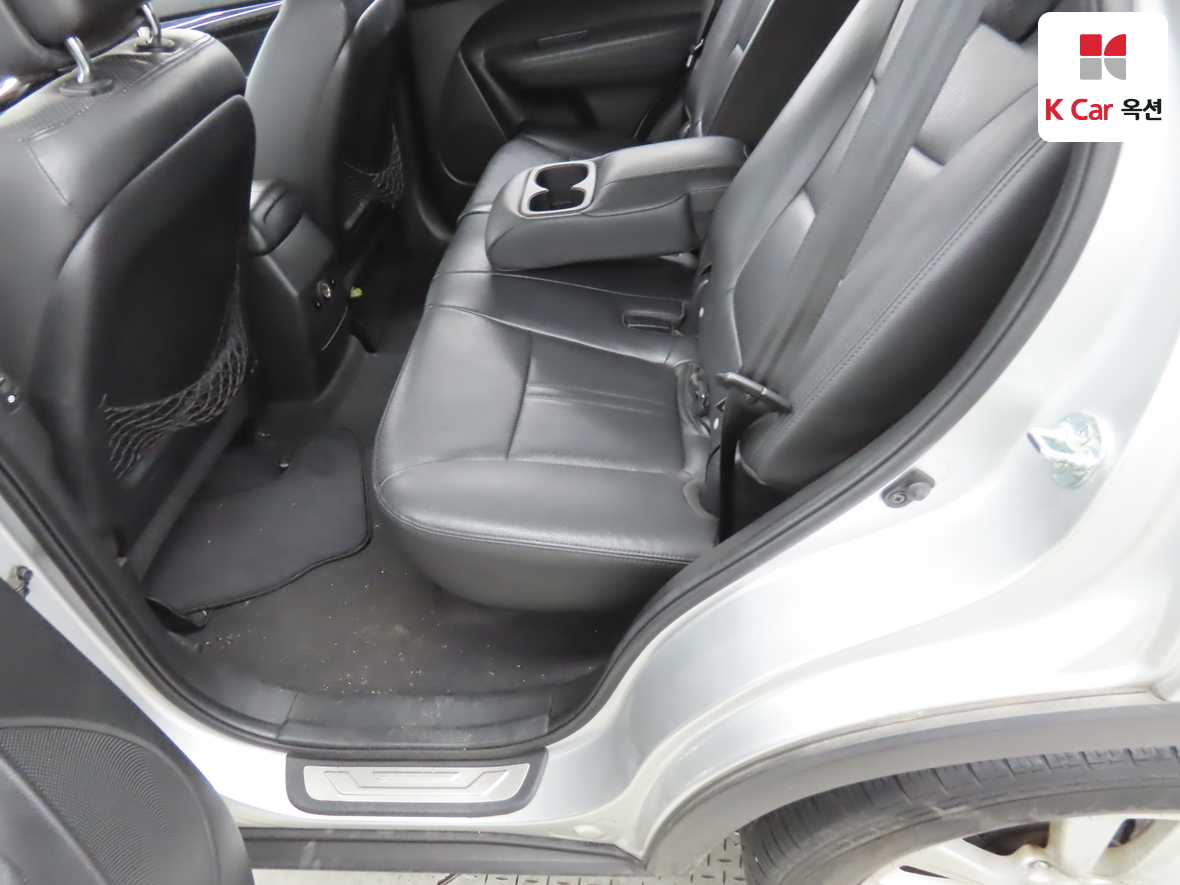 Kia Sorento 2010 - Image 25