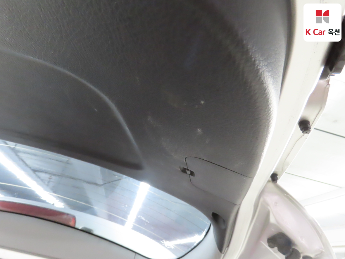 Kia Sorento 2010 - Image 28