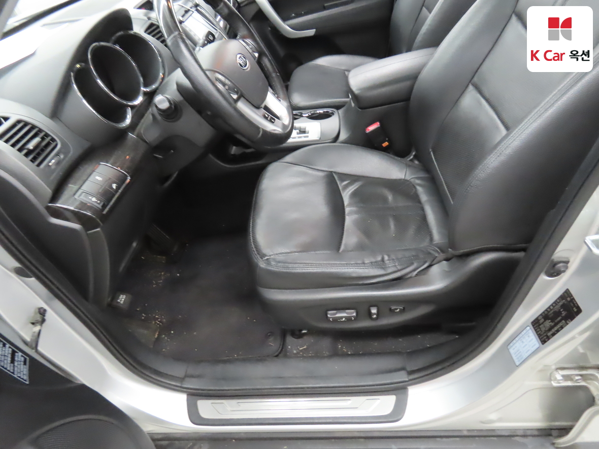 Kia Sorento 2010 - Image 18