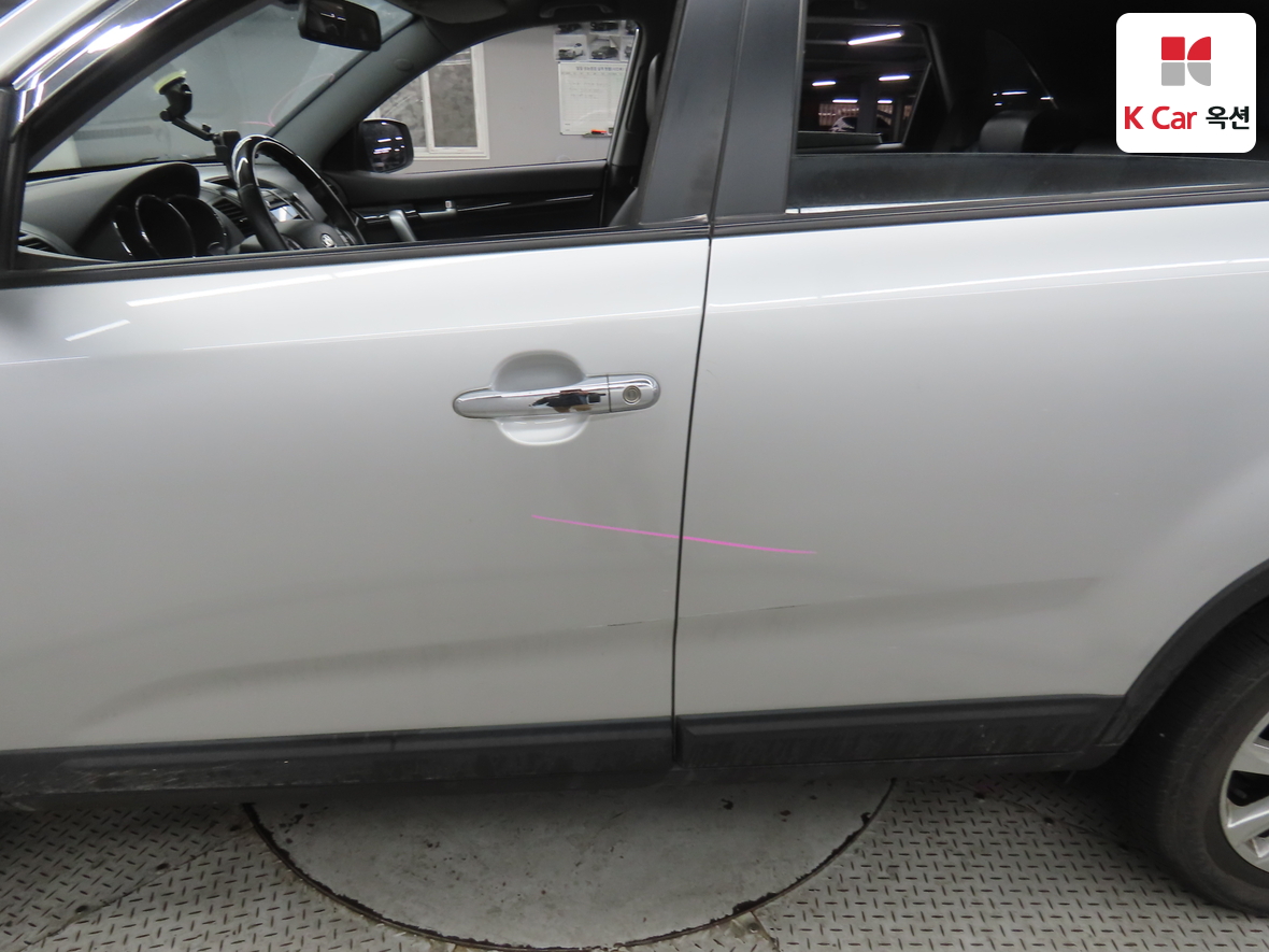 Kia Sorento 2010 - Image 40