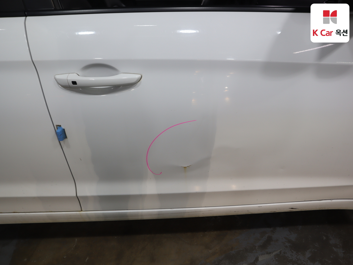 Hyundai Elantra 2018 - Image 45