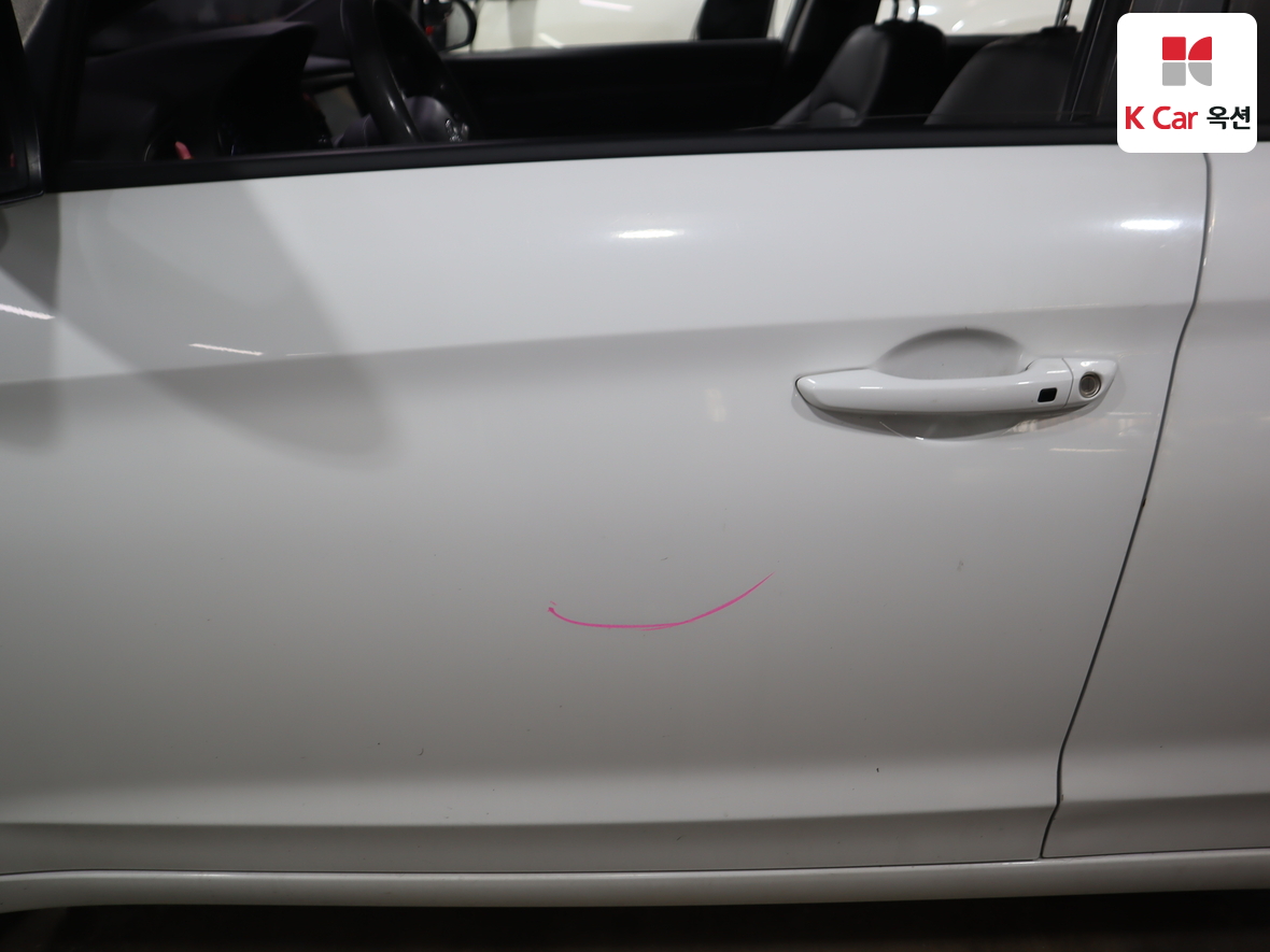 Hyundai Elantra 2018 - Image 38