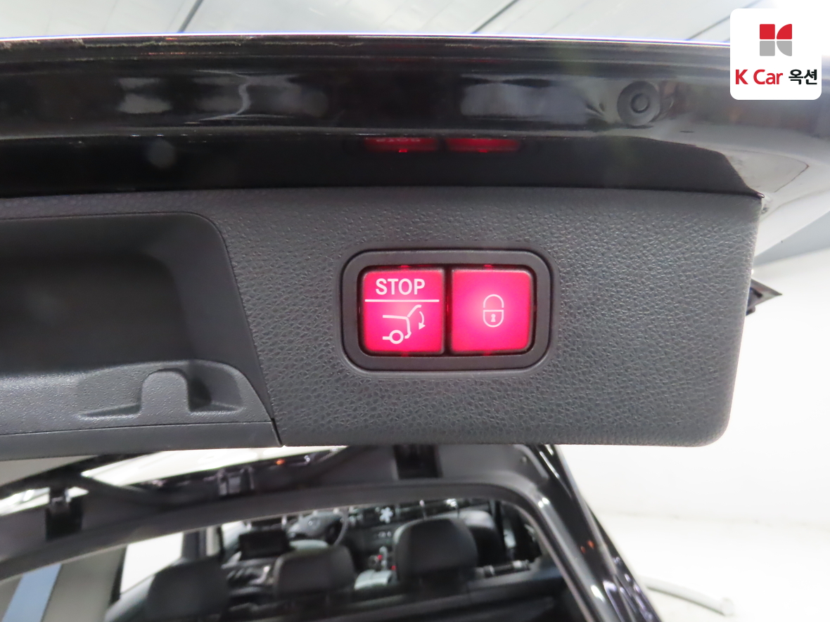 Mercedes-Benz GLK-Class 2012 - Image 29