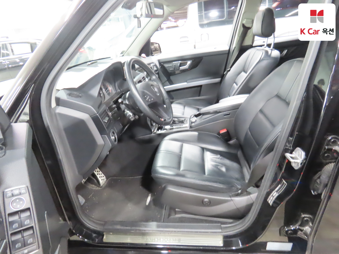 Mercedes-Benz GLK-Class 2012 - Image 19