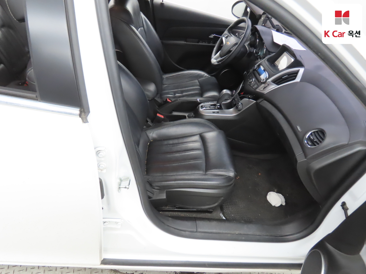 جنرال موتورز كوريا كروز 2016 - صورة 28