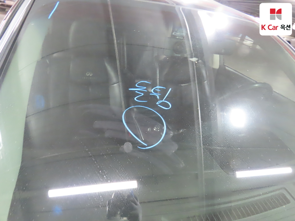 Infiniti M37 2011 - Image 37