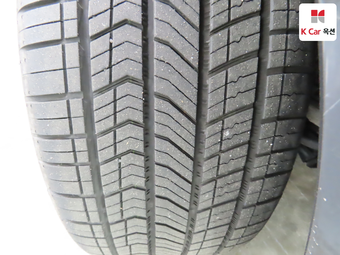 Infiniti M37 2011 - Image 34