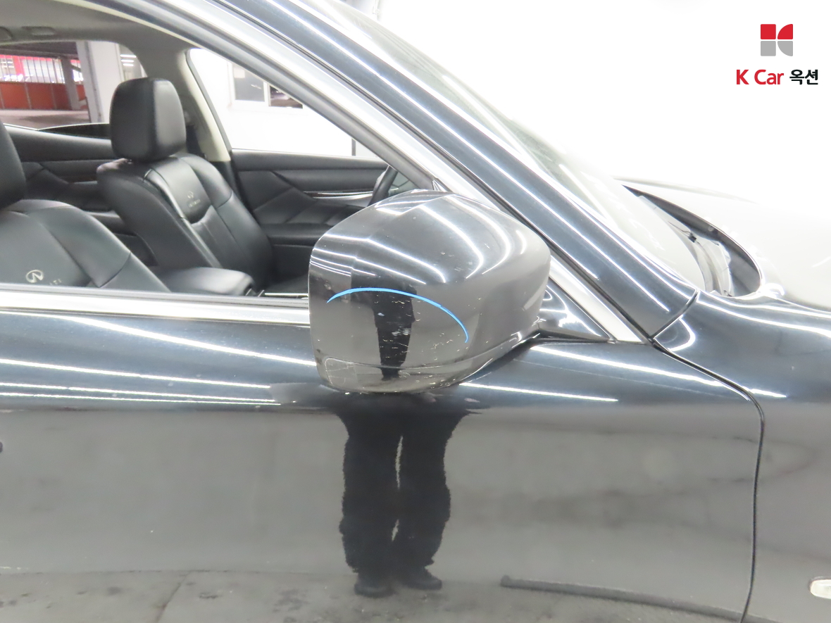 Infiniti M37 2011 - Image 44