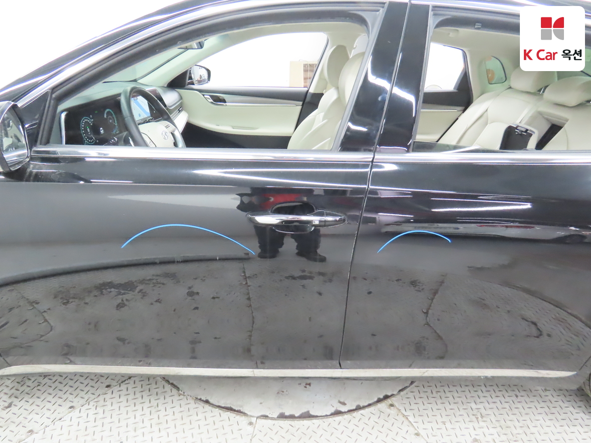 Hyundai Grandeur 2023 - Image 39