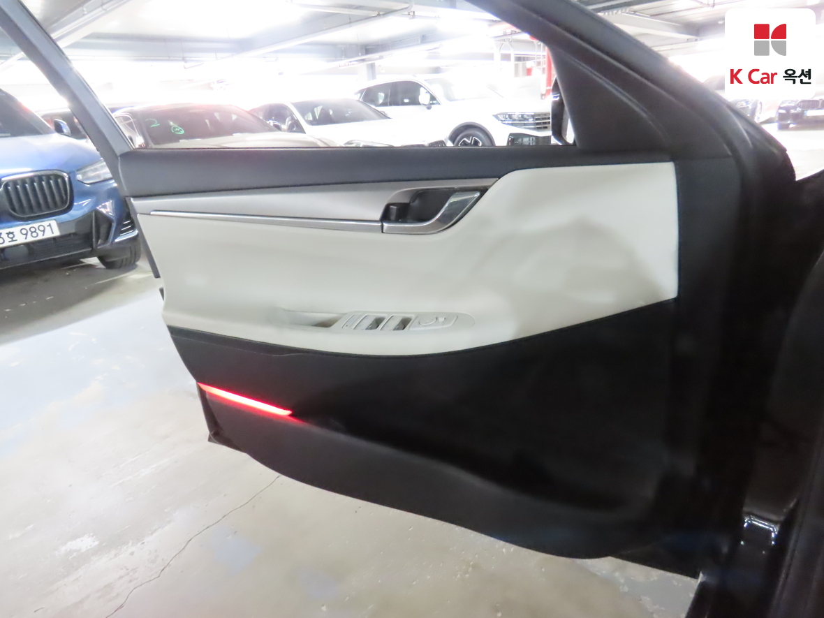 Hyundai Grandeur 2023 - Image 8