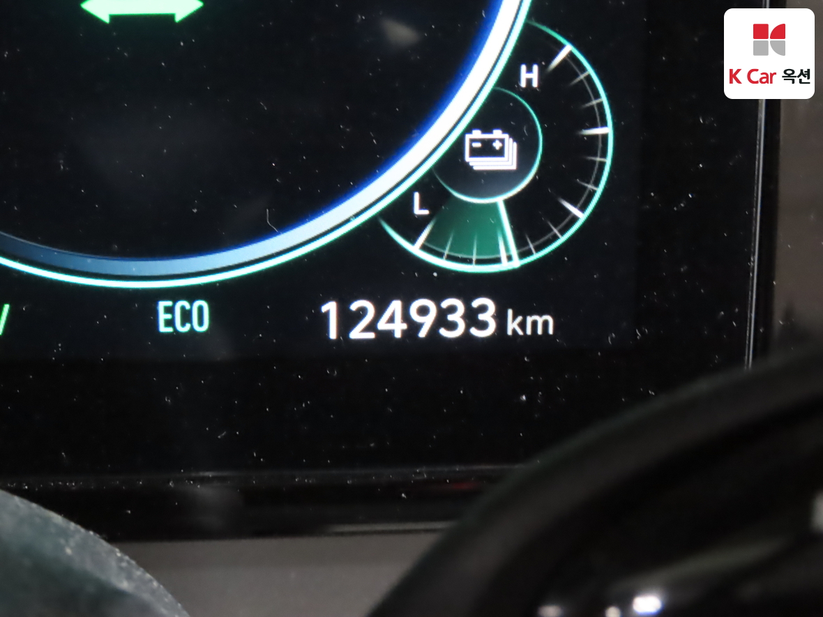 Hyundai Grandeur 2023 - Image 4