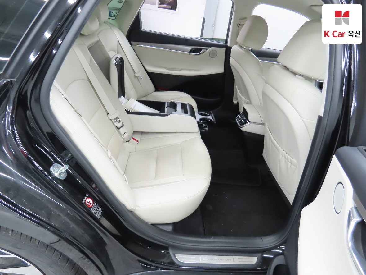 Hyundai Grandeur 2023 - Image 29