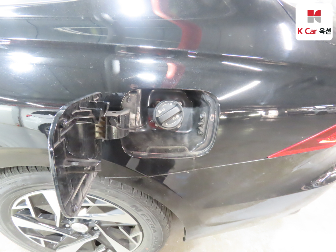 Hyundai Grandeur 2023 - Image 25