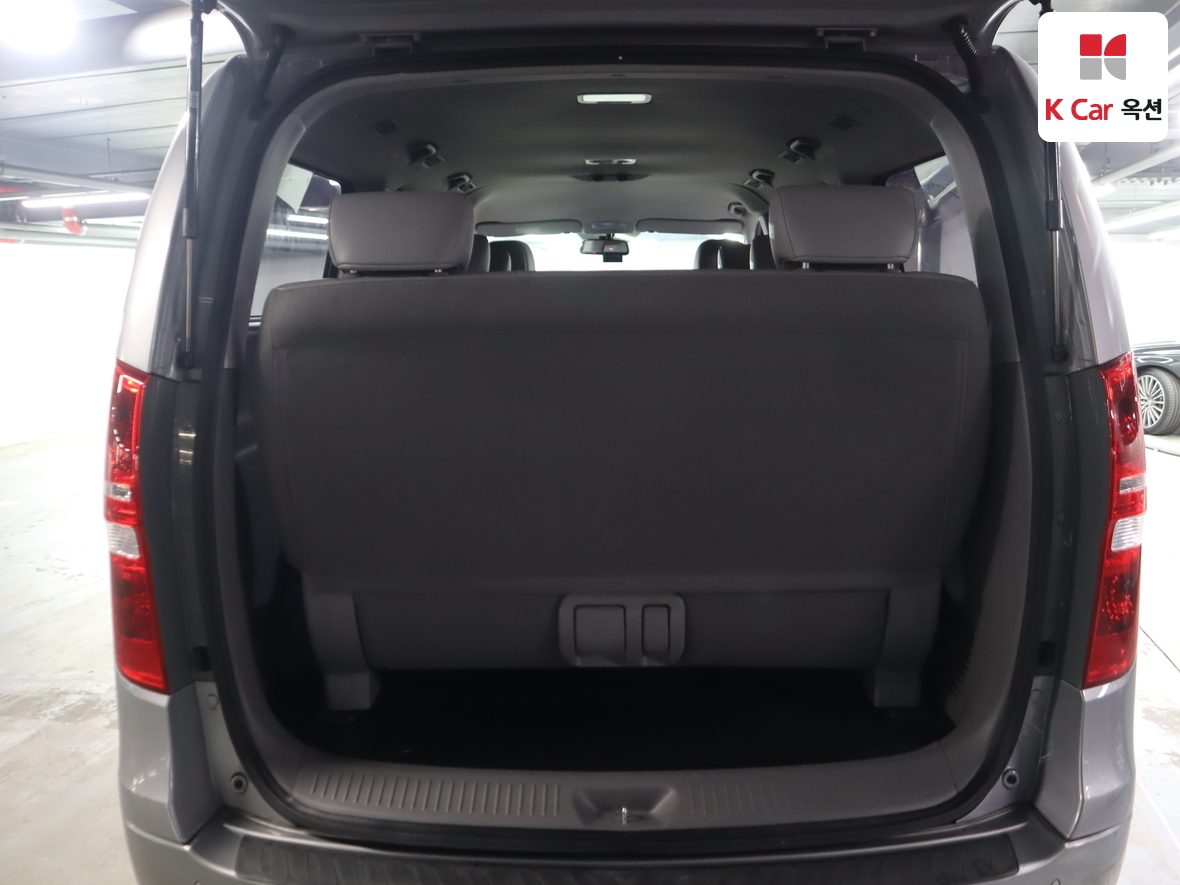 هيونداي جراند ستاريكس 2017 - صورة 24