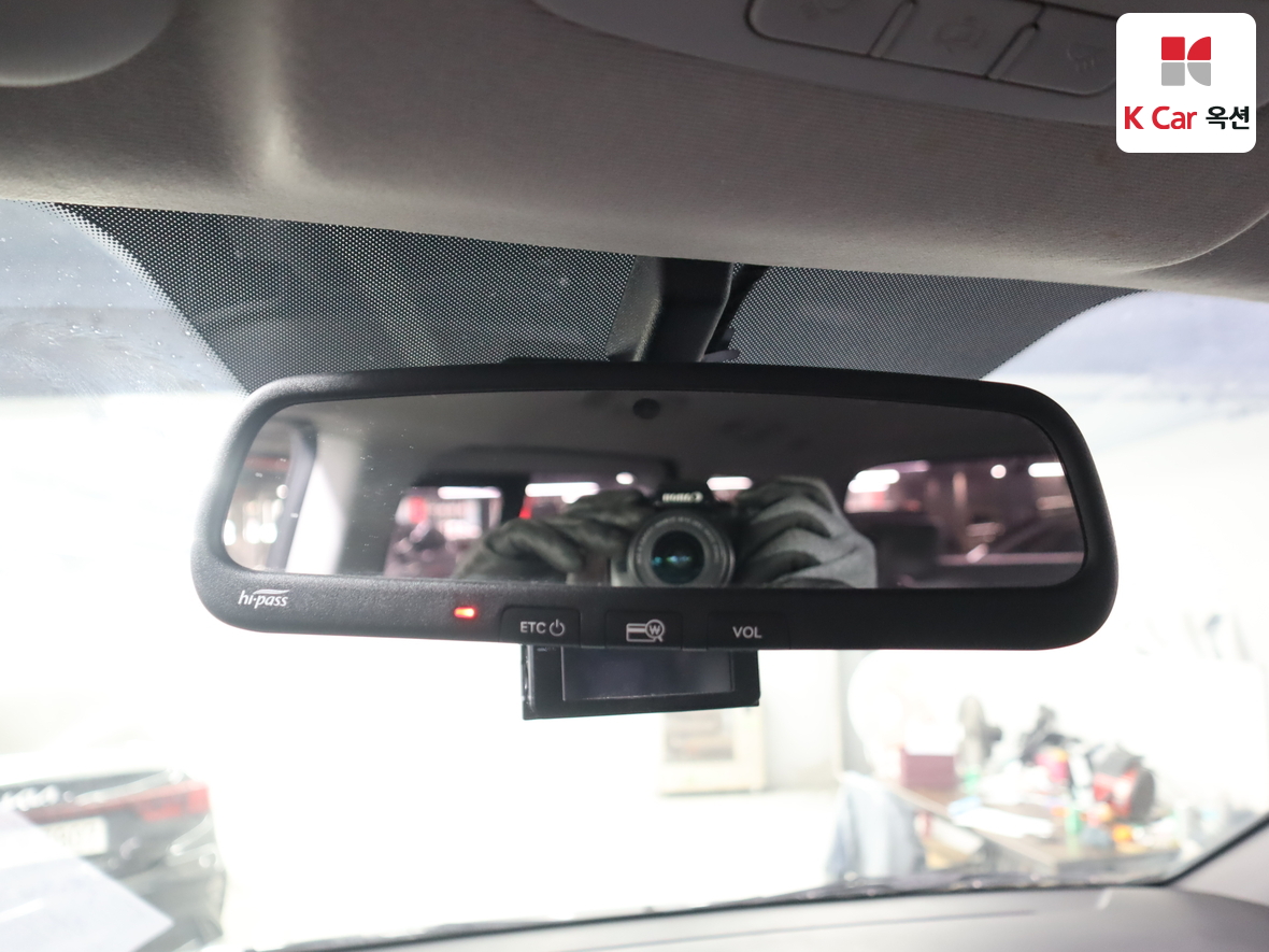 هيونداي جراند ستاريكس 2017 - صورة 13