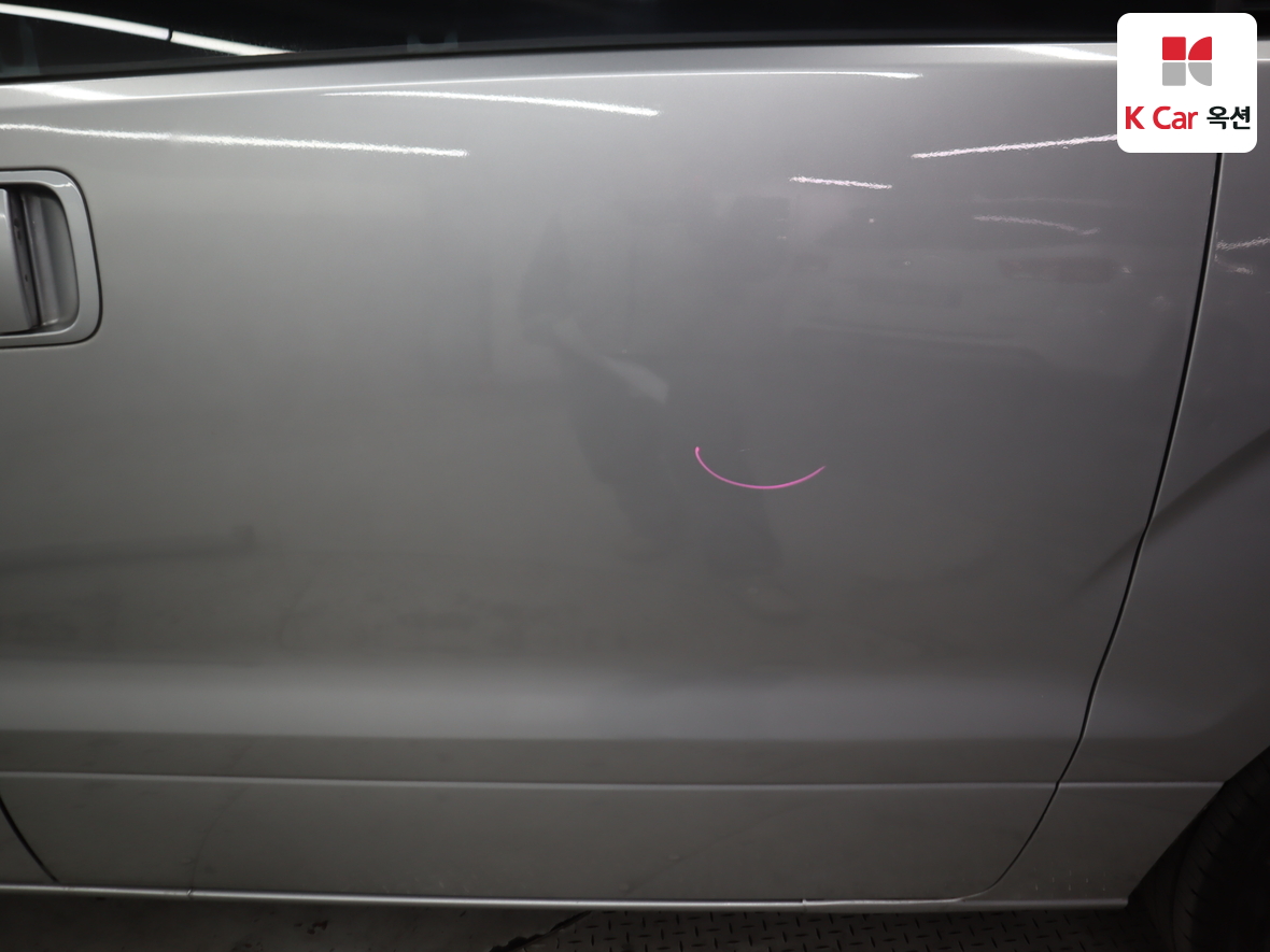 هيونداي جراند ستاريكس 2017 - صورة 33