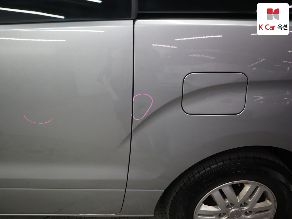 هيونداي جراند ستاريكس 2017 - صورة 34