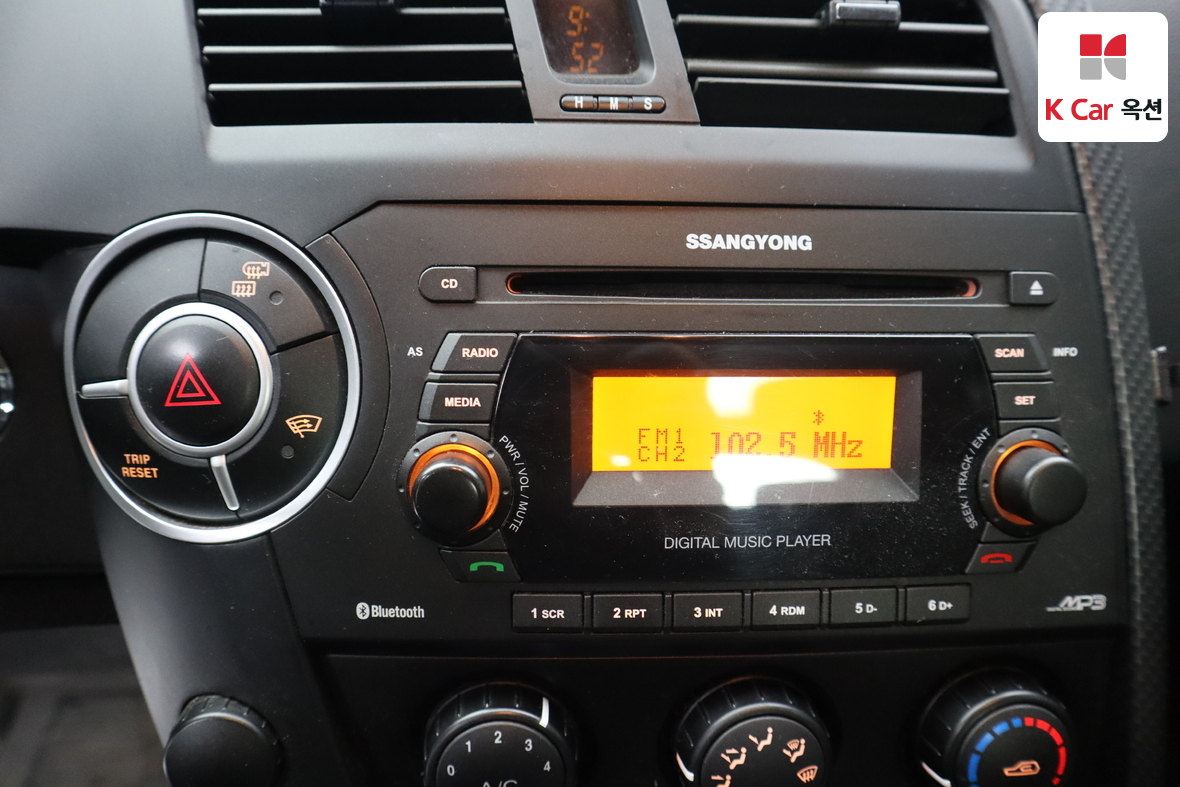 سانج يونج كوراندو سبورت 2015 - صورة 14