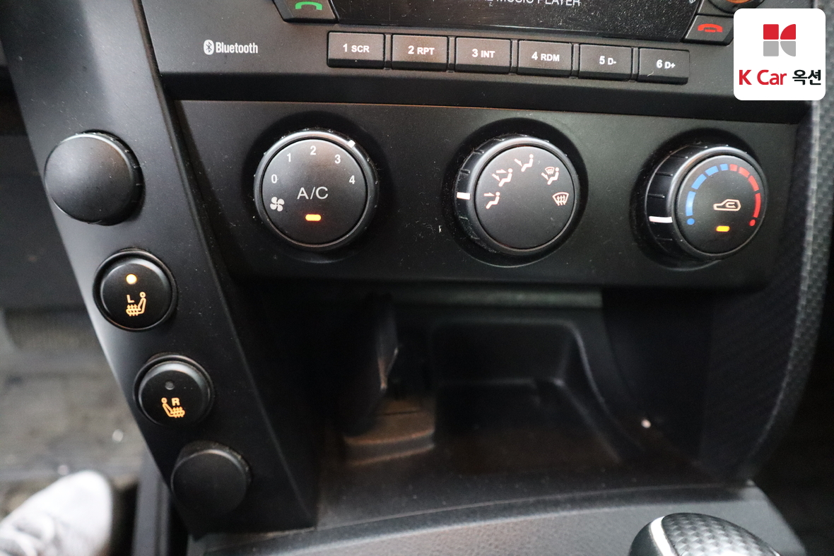 سانج يونج كوراندو سبورت 2015 - صورة 15