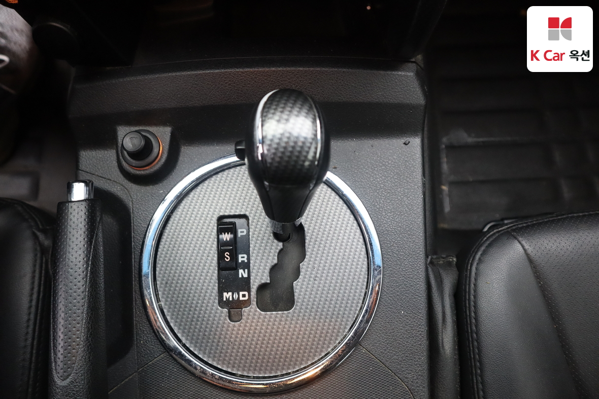 سانج يونج كوراندو سبورت 2015 - صورة 16