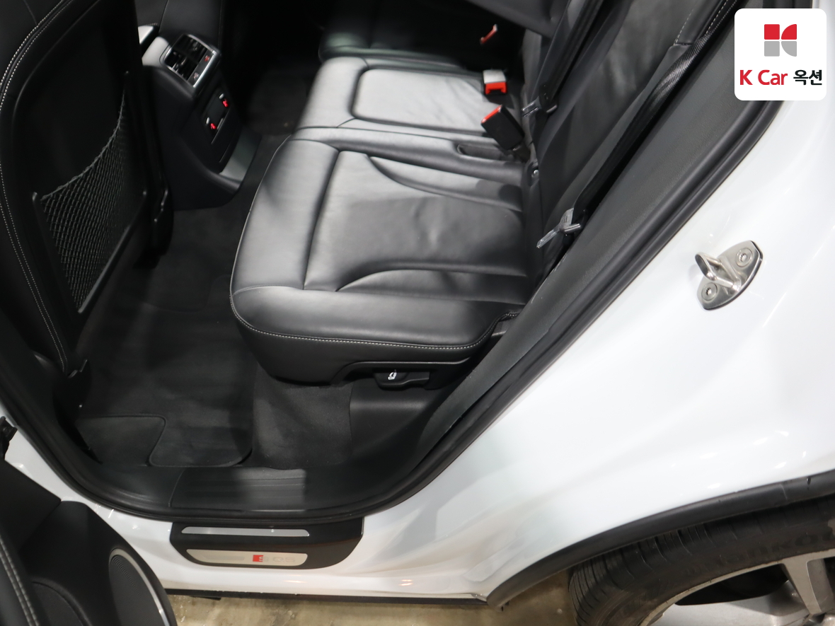 Audi SQ5 2014 - Image 25