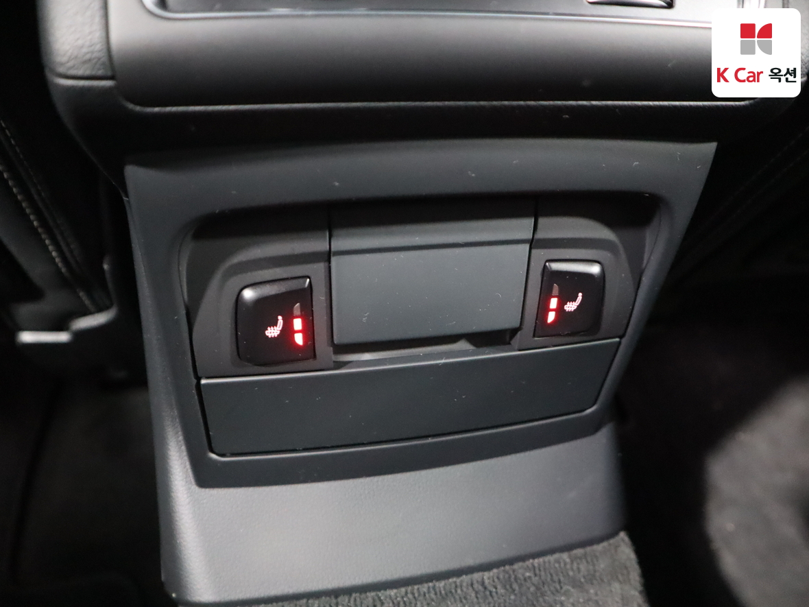 Audi SQ5 2014 - Image 26