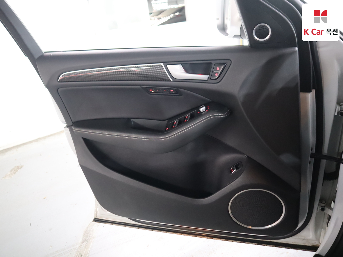 Audi SQ5 2014 - Image 8