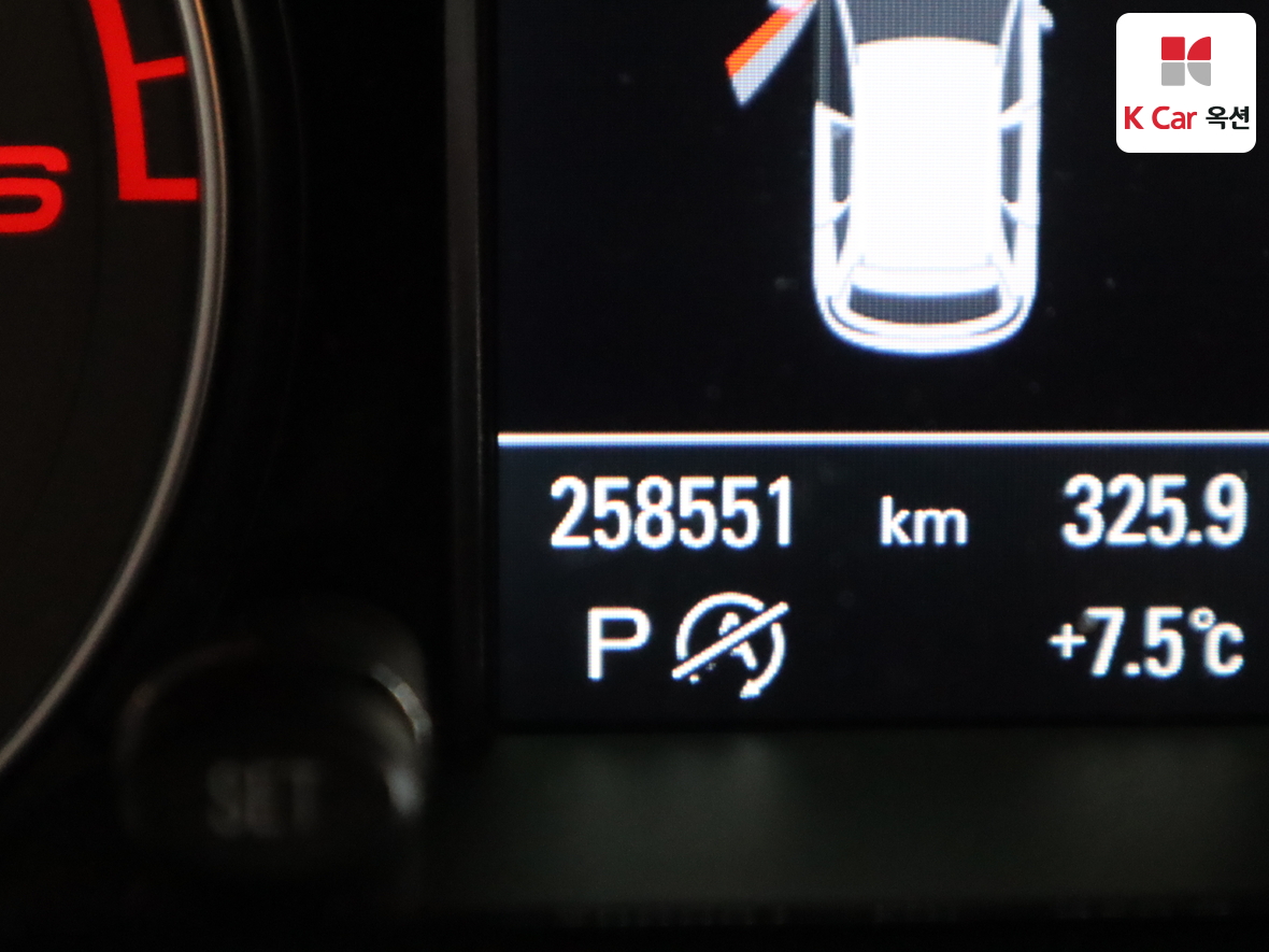 Audi SQ5 2014 - Image 4