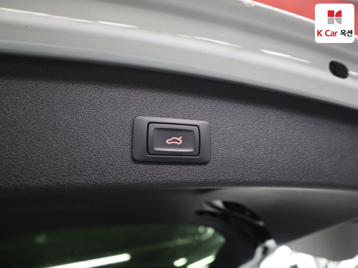 Audi SQ5 2014 - Image 29