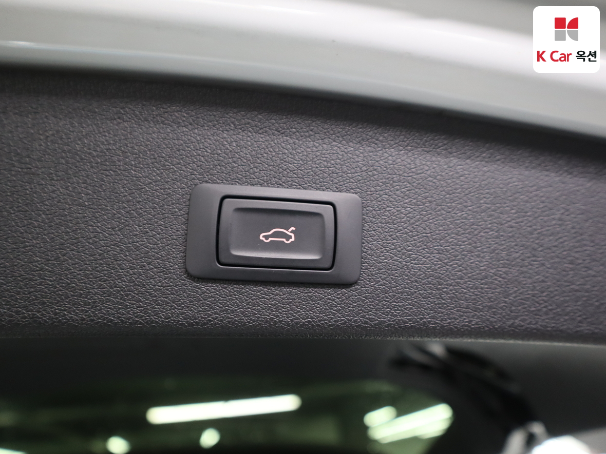 Audi SQ5 2014 - Image 31