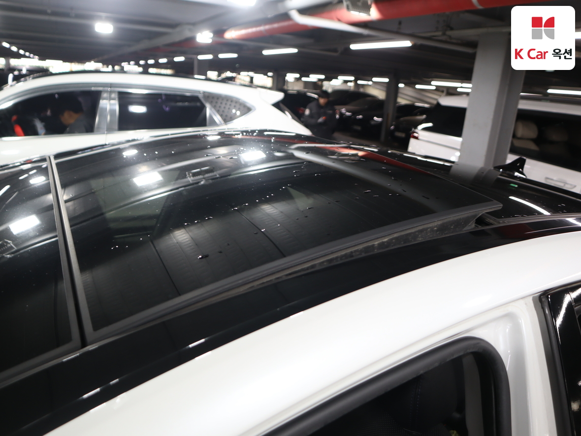 Hyundai Sonata 2012 - Image 24