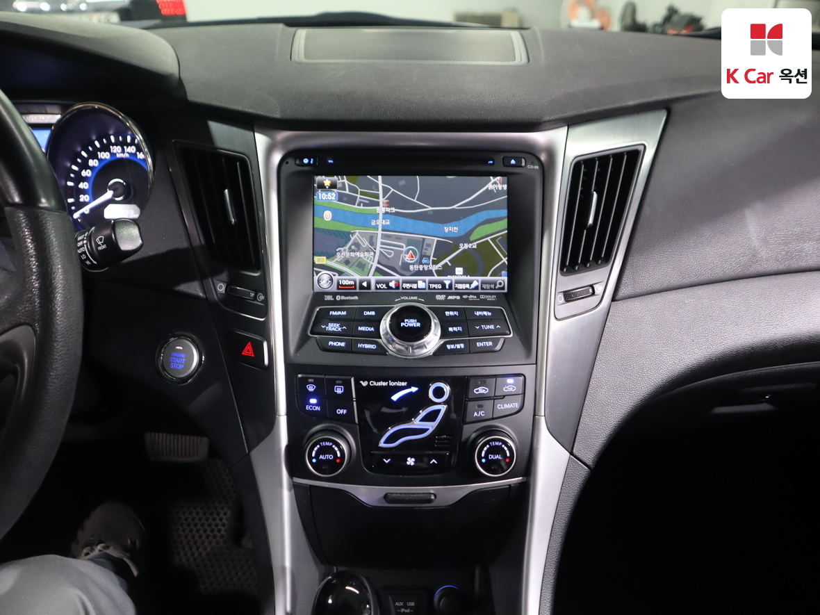 Hyundai Sonata 2012 - Image 6