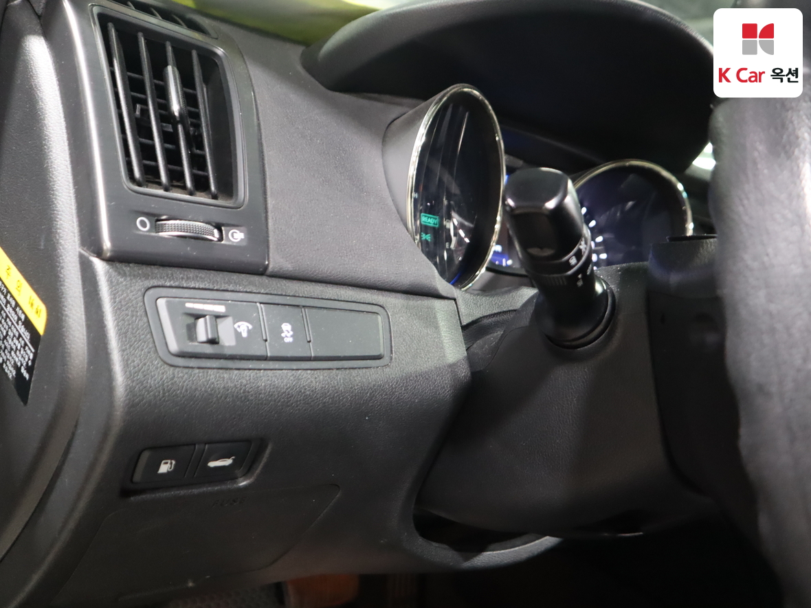 Hyundai Sonata 2012 - Image 9