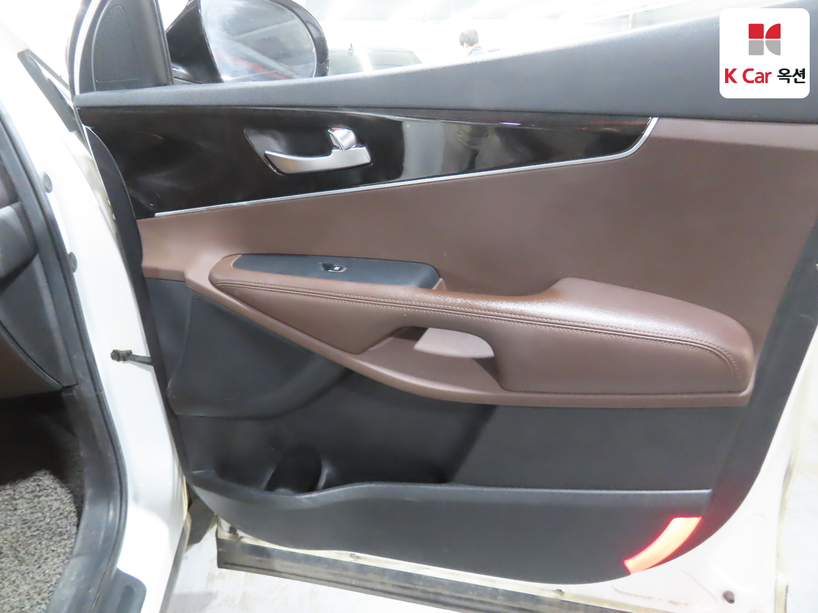 Kia Sorento 2016 - Image 30