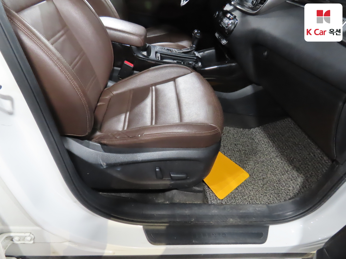 Kia Sorento 2016 - Image 31