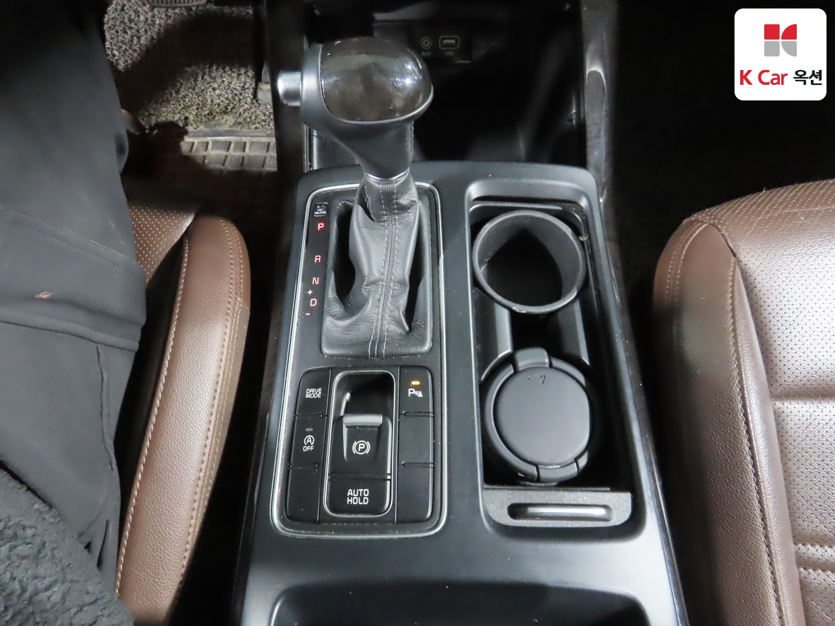 Kia Sorento 2016 - Image 16