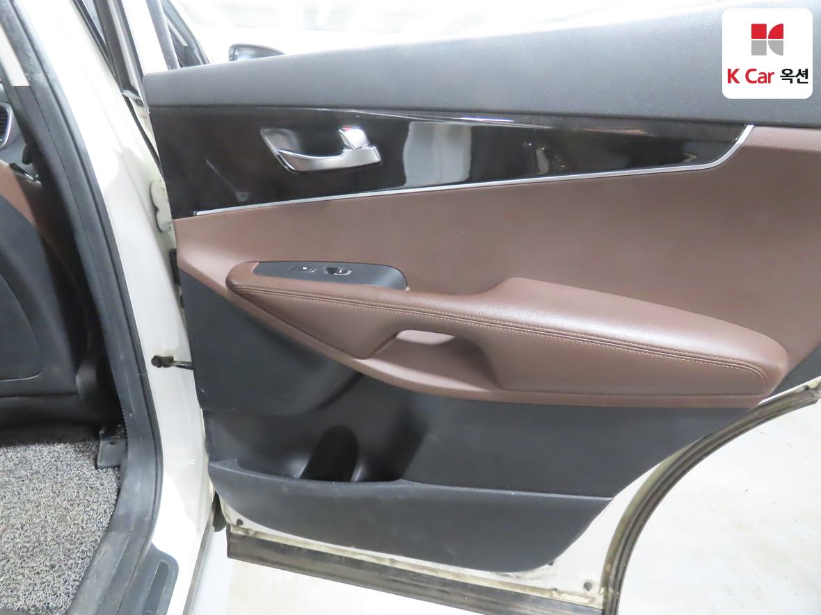 Kia Sorento 2016 - Image 28