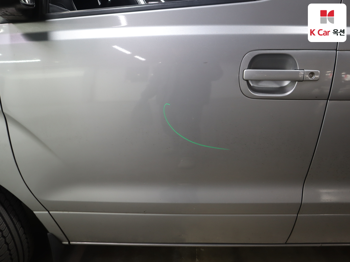 هيونداي جراند ستاريكس 2016 - صورة 34