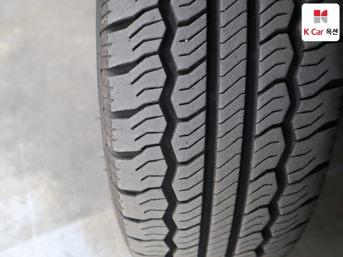 هيونداي جراند ستاريكس 2016 - صورة 31