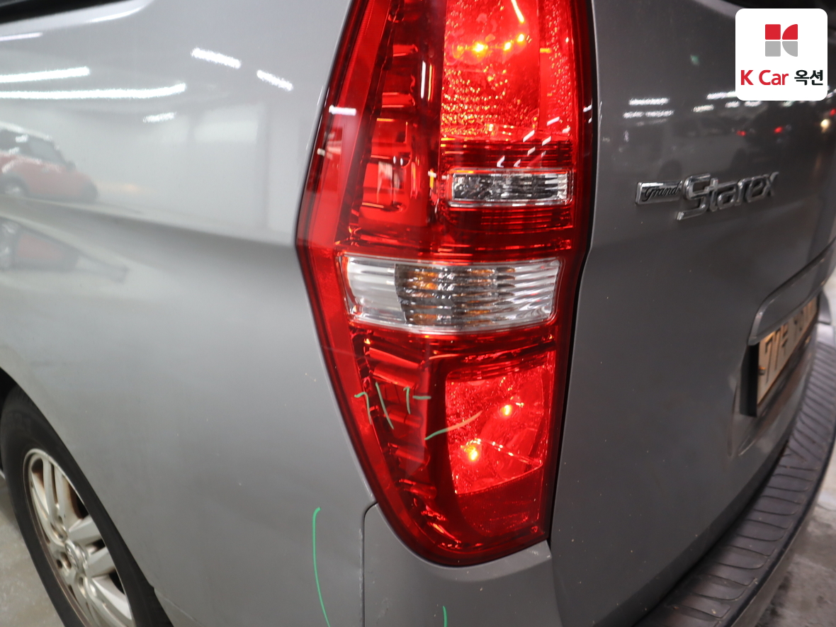 هيونداي جراند ستاريكس 2016 - صورة 36