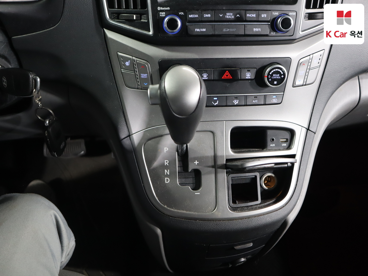 هيونداي جراند ستاريكس 2016 - صورة 17