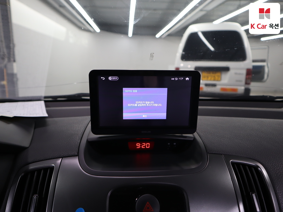 كيا فورتي 2011 - صورة 14