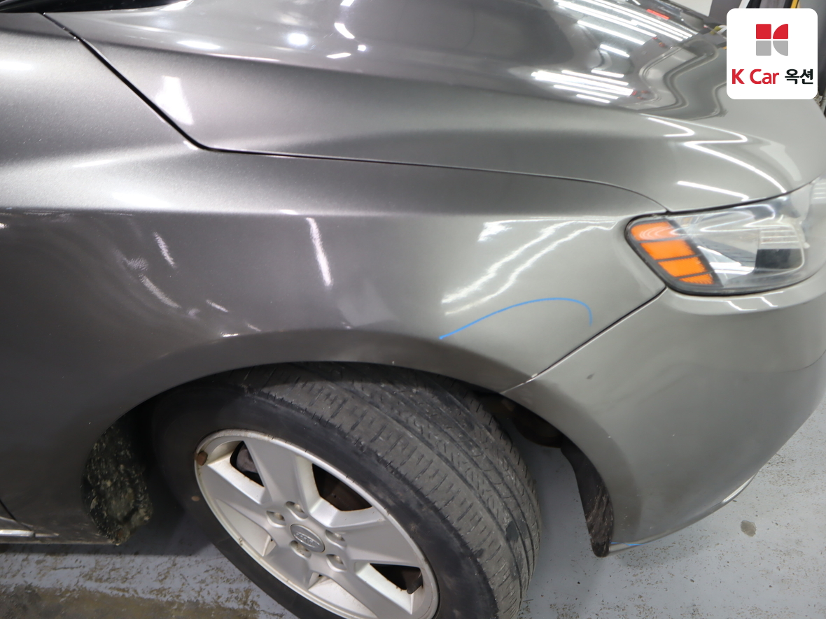 كيا فورتي 2011 - صورة 41