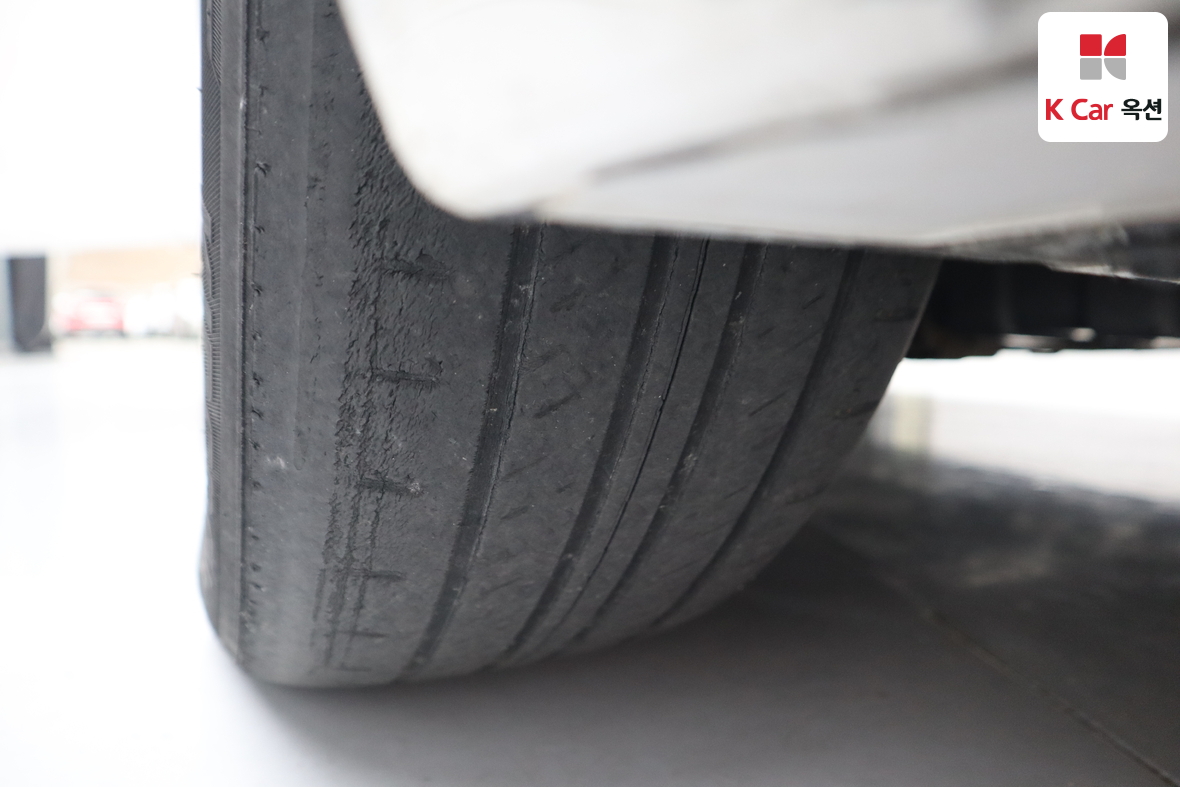 Hyundai Elantra 2012 - Image 33