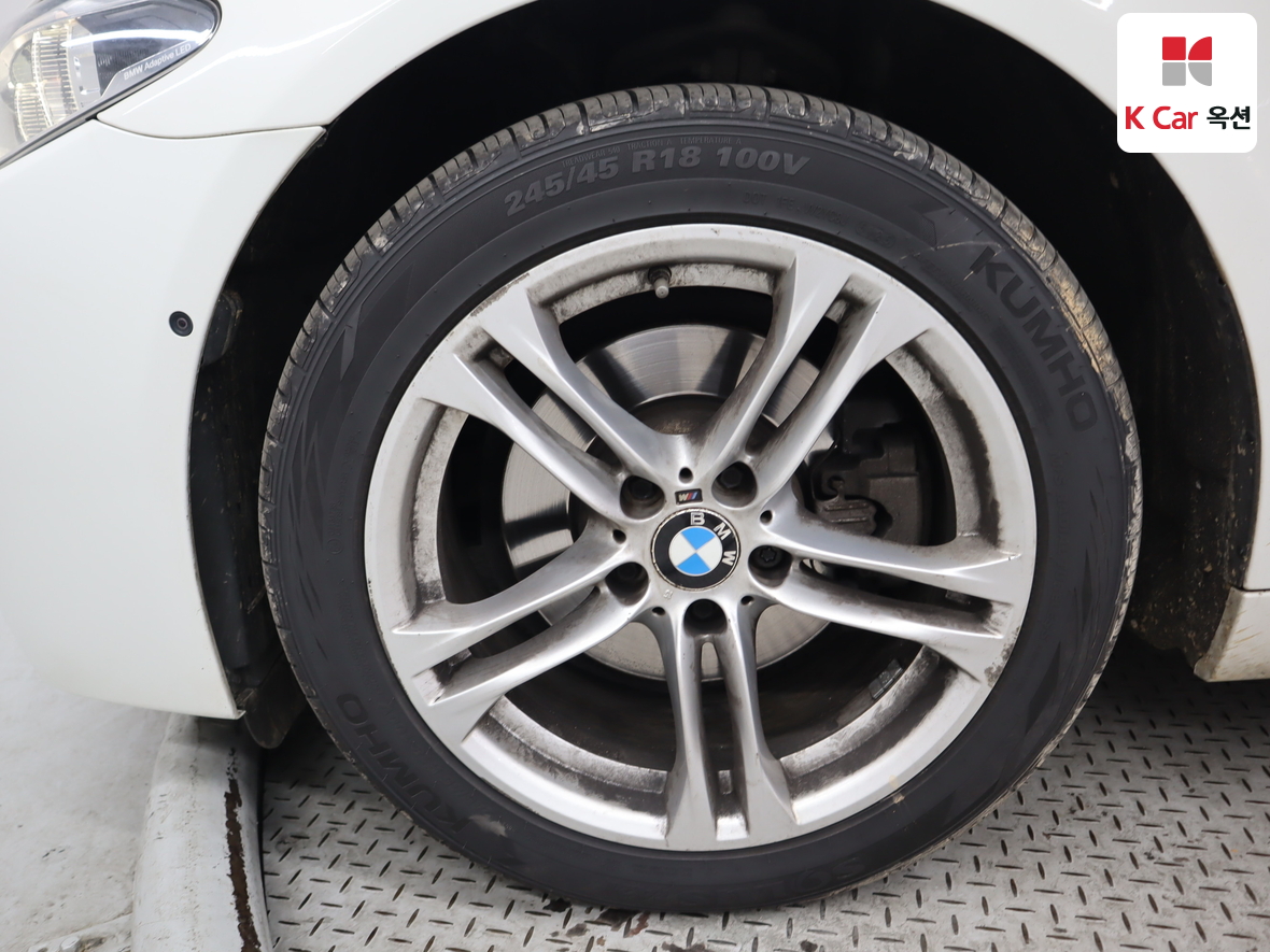 BMW 5 Series 2016 - Image 47