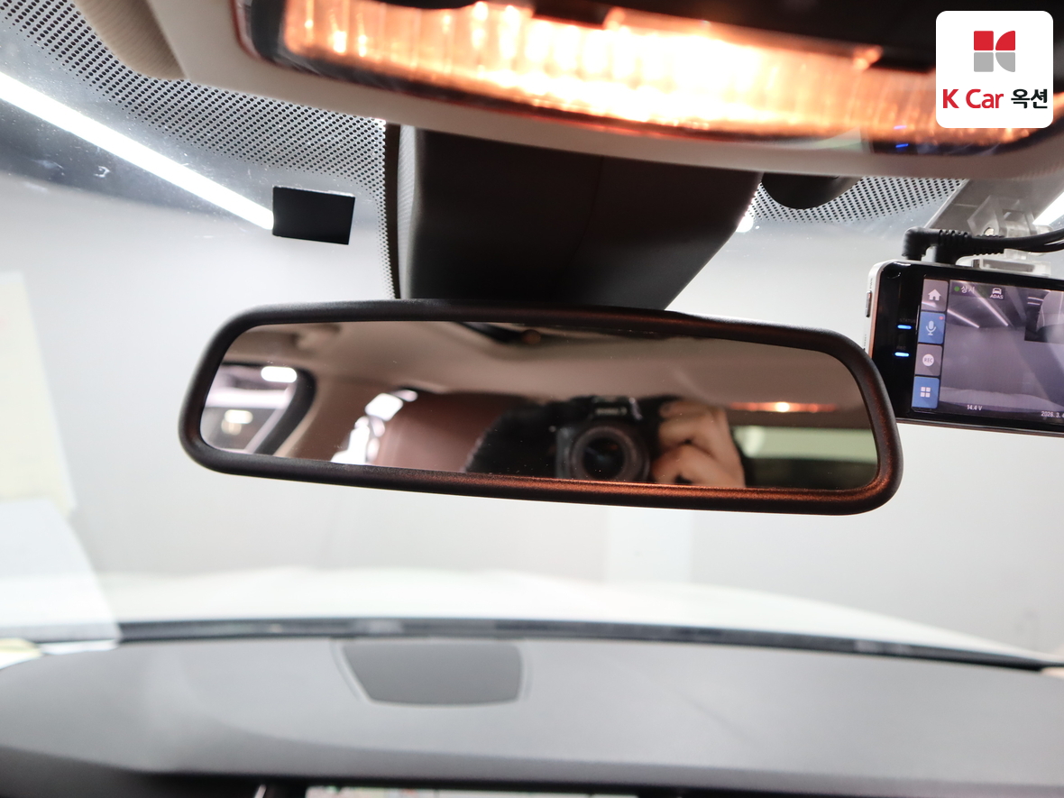 BMW 5 Series 2016 - Image 13